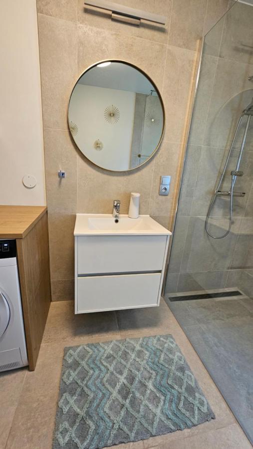 B&B Rooms Husavik 1 Kültér fotó